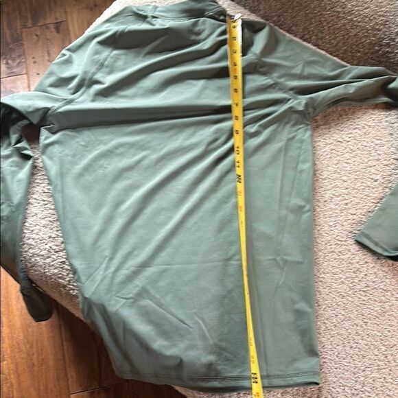 Quiksilver UV protection Green Long Sleeve Surf Sun Shirt - Picture 10 of 11